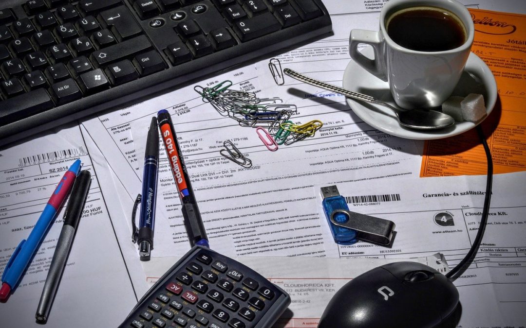 8 things your invoice needs in order to get paid faster